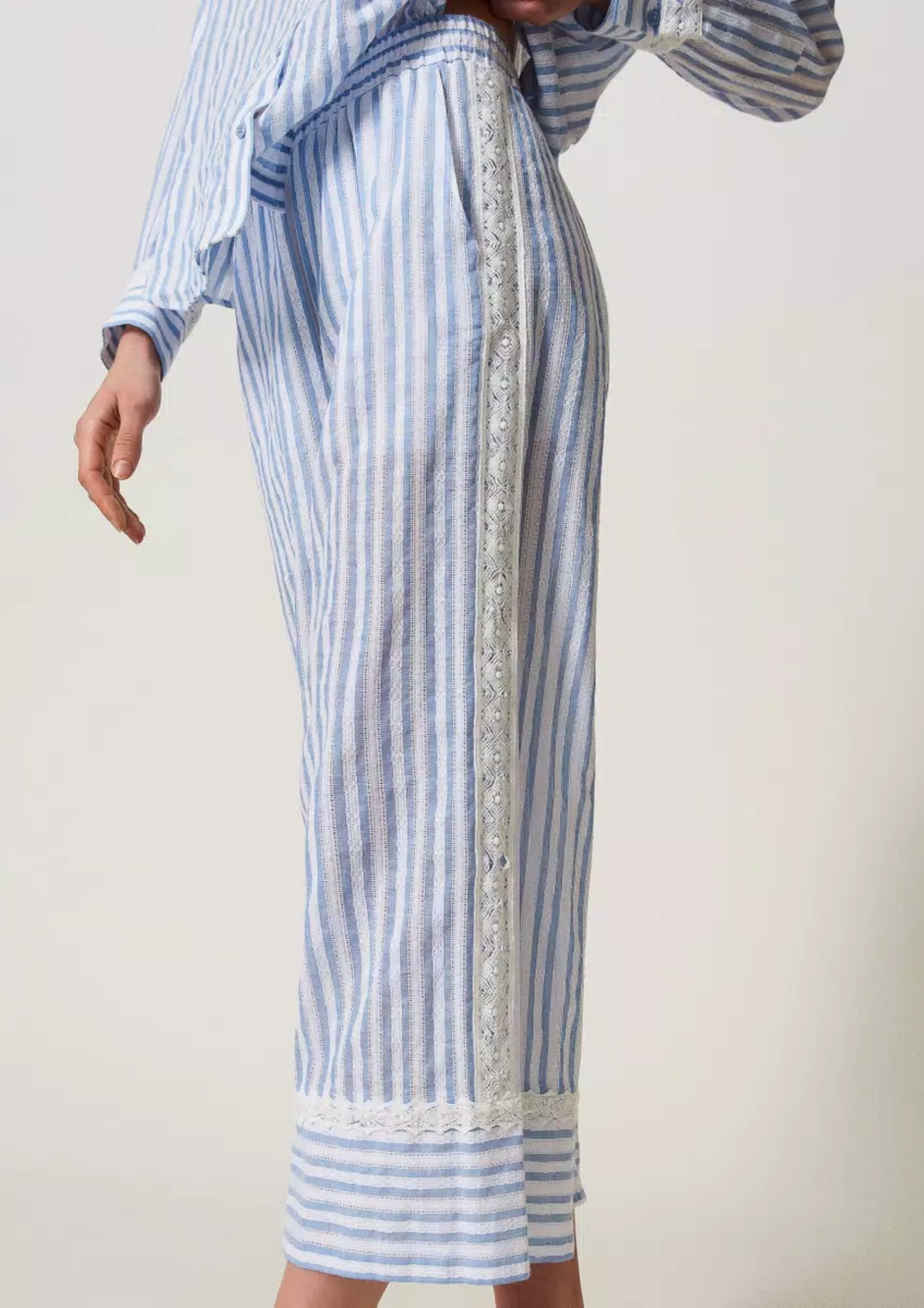 Calça palazzo jacquard com macramê Twinset